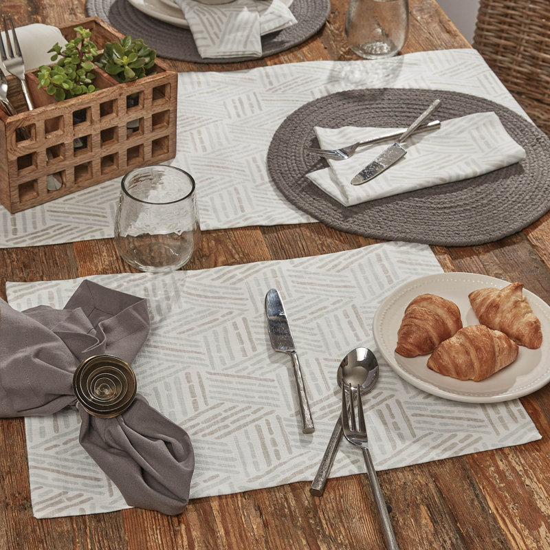 Jitzel Dining Linens