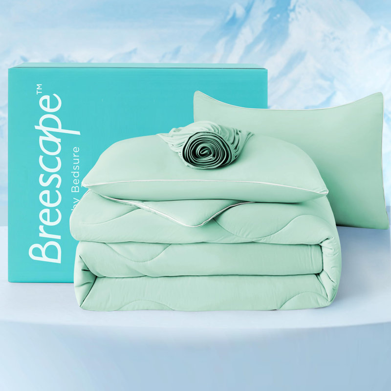 Bedsure Double-Sided Cool Tech Lightweight Comforter Set, King Comforter + 3 Additional Pieces, Green