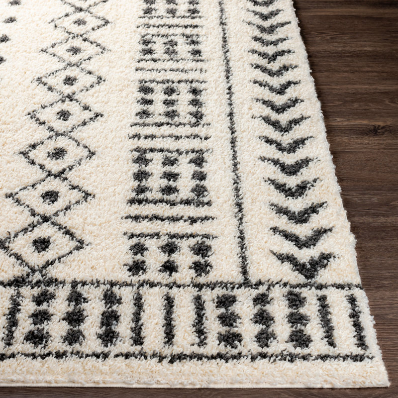 Hilary Geometric Indoor Rug, Rectangle 6'7" x 9'