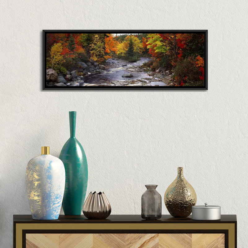 «Stream with Trees in a Forest in Autumn, Nova Écosse, Canada», reproduction de photo sur toile, H 12 po x l 36 po x p 1,5 po