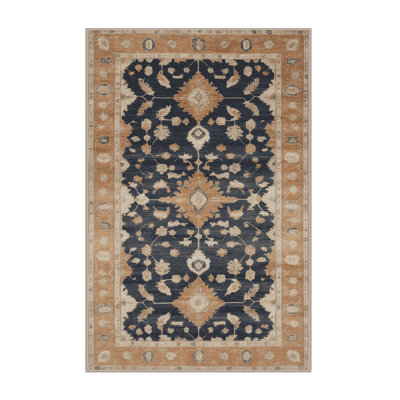 Tapis beige surteint lavable à la machine