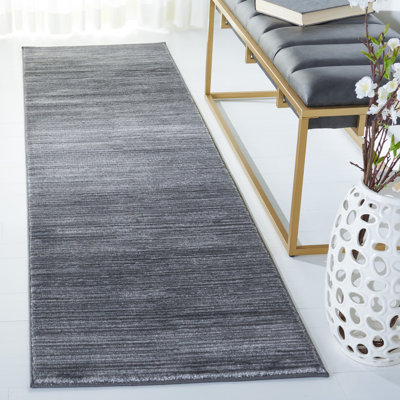 Aaishah Area Rug