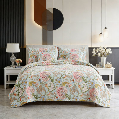King Cotton Red White Floral Reversible Quilt Set - Camellia Green