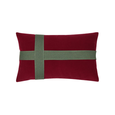 Holiday Lumbar Indoor/Outdoor Pillow Cover & Insert