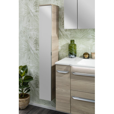 Luxor Wall Linen Cabinet
