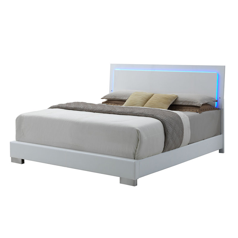 Jaggers Upholstered Bed, King