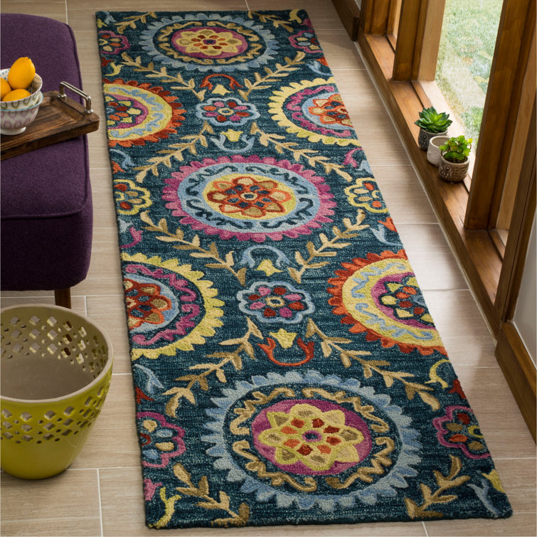 Tomo Hand Hooked Wool And Cotton Floral Rug
