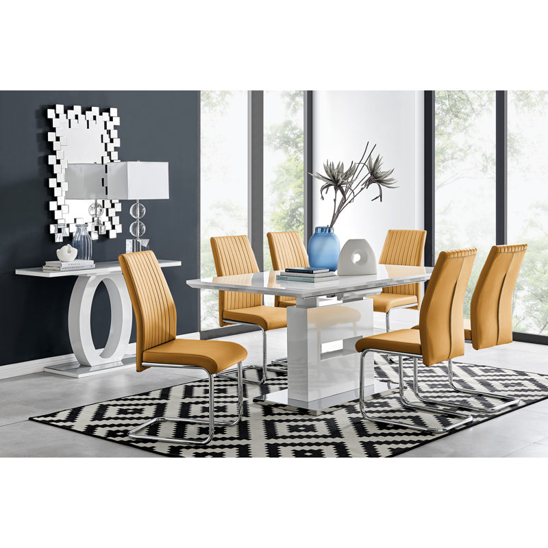 Ensemble de table de salle à manger extensible haute brillance Areza avec 8 chaises de salle à manger en similicuir de luxe
