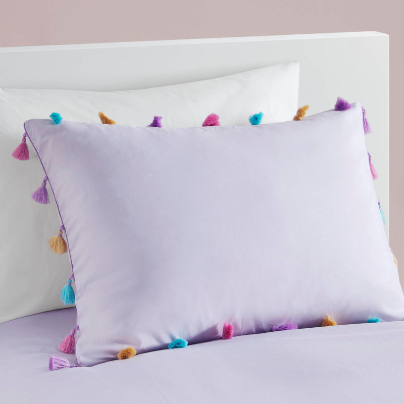 Tassel Comforter Set With Heart Shaped Throw Pillow