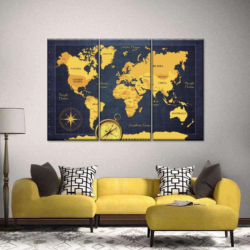 «World Map Gold Compass World Map», reproduction sur toile 3 pièces par HustleBroIllustrations, H 24 po x l 38 po x P 1,25 po