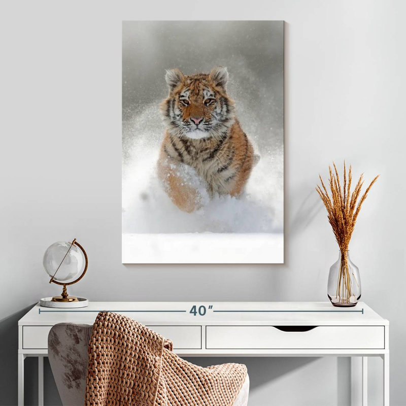 Brampt Amur Tiger, 30" H x 20" W