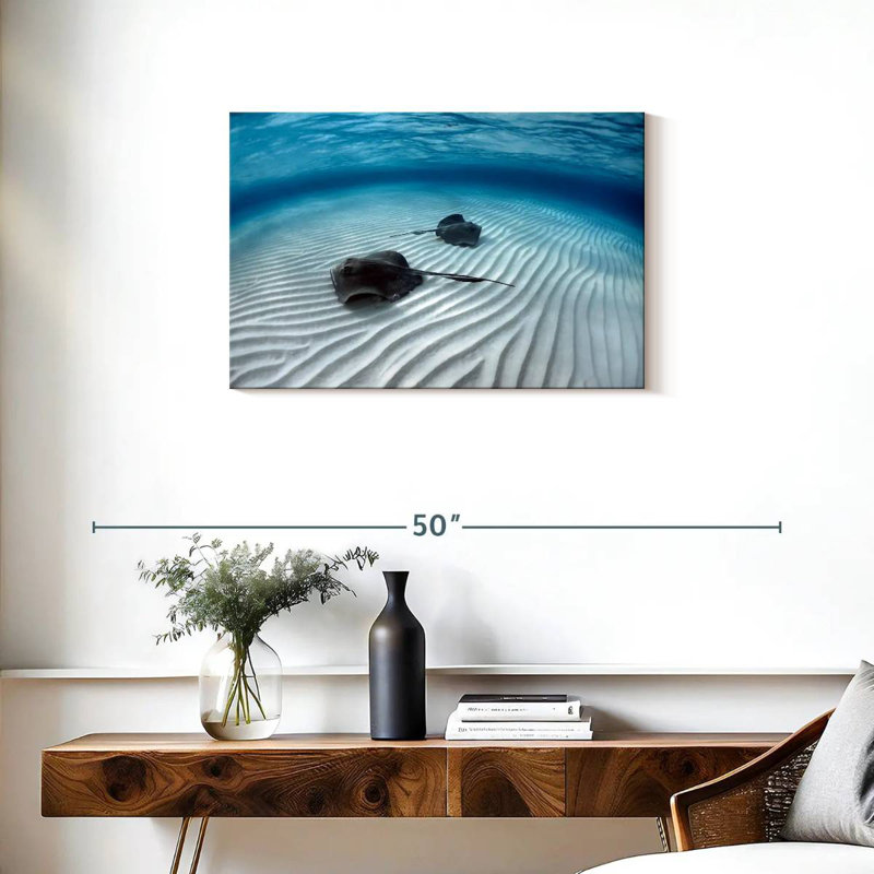 Crowle Underwater Stingray, 20" H x 30" W
