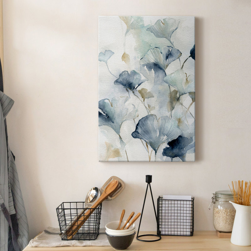 Indigo Ginkgo II - peinture sur toile tendue, H 36 po x l 24 po x P 1 po