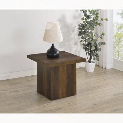 Table de bout en pin foncé