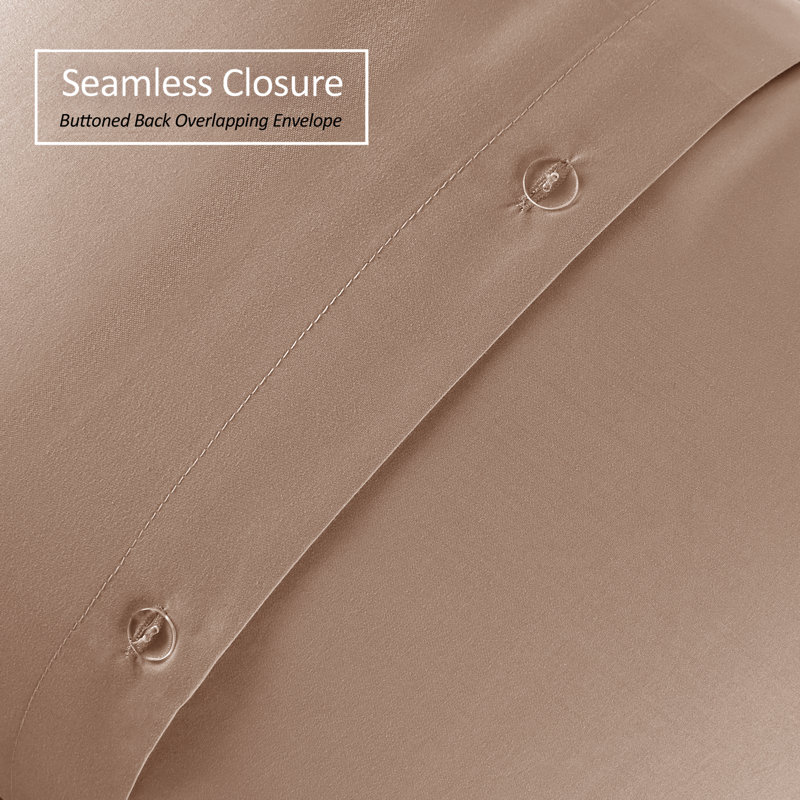 Polyester Bedding, 18" x 18", Taupe