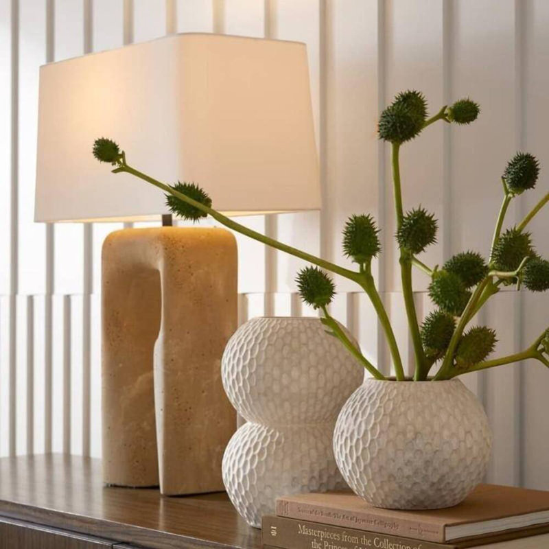 Kamora Table Lamp