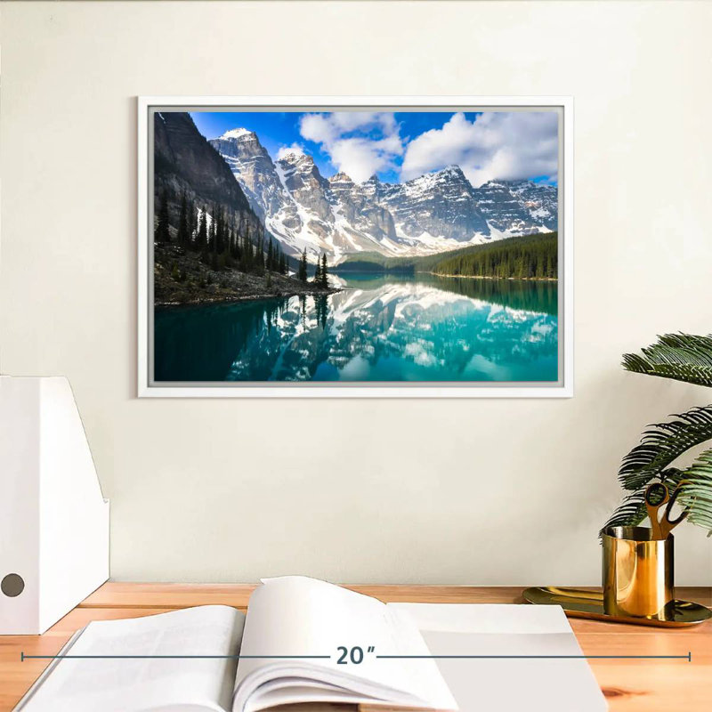 Reflet de la montagne, Cadre flottant blanc, 13 po x 9 po