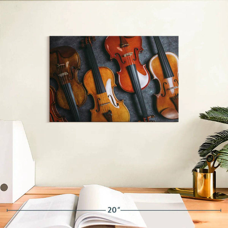 Collection de violons, H 8 po x l 12 po