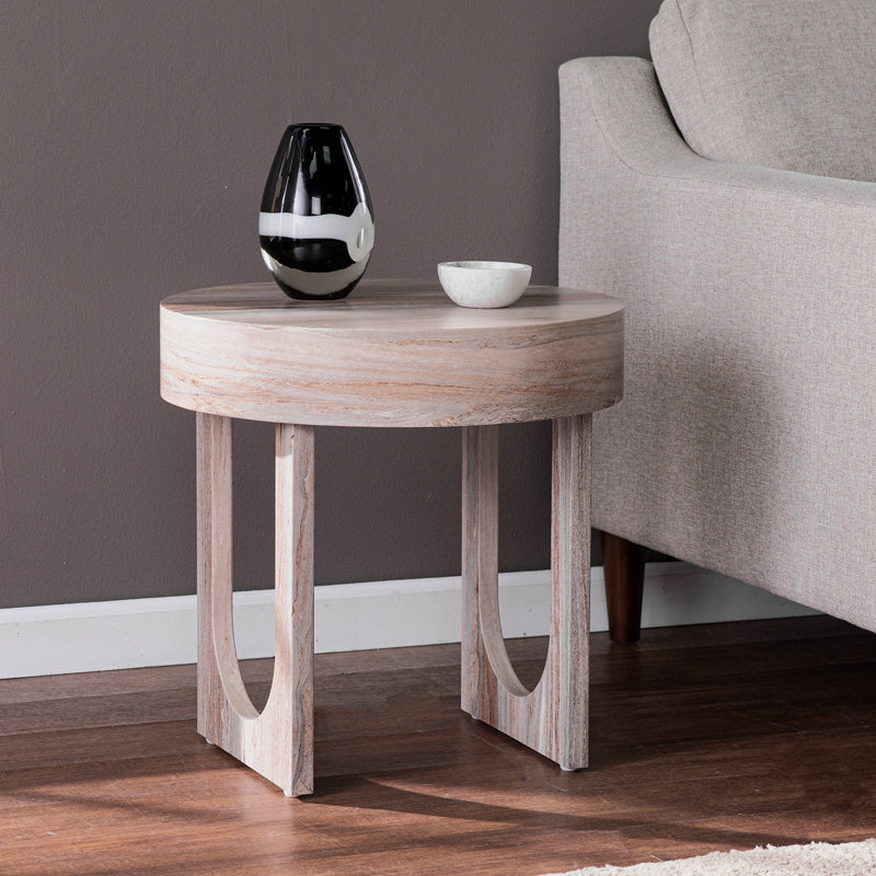 Table de bout Chadkirk