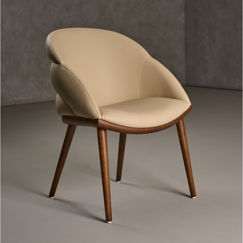 Arc - Chaise de salle à manger Mid-Century moderne en cuir végétalien beige et noyer