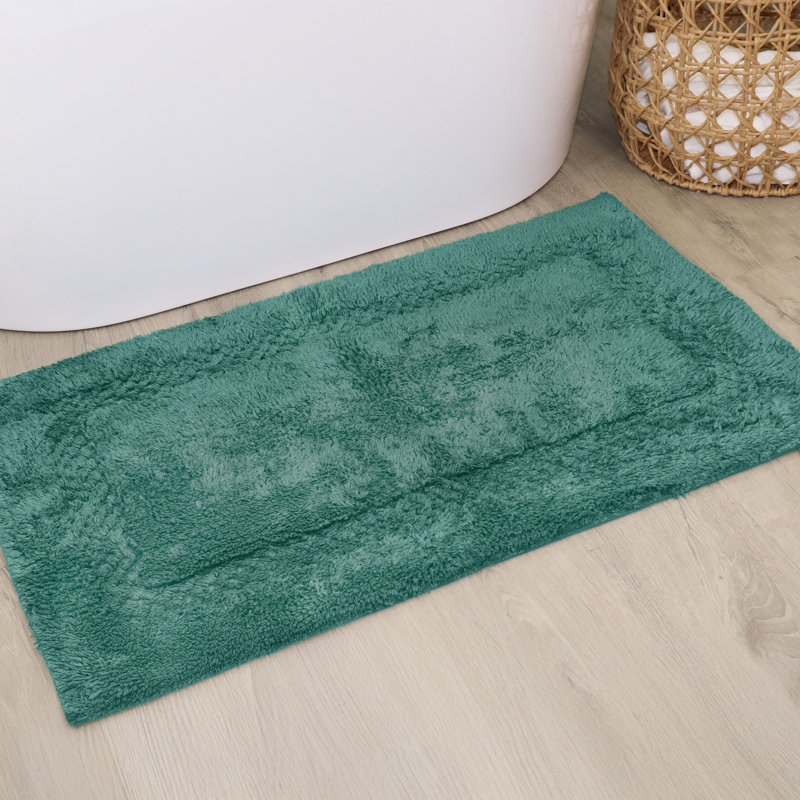Tapis pour salle de bain Antigona, l 24 po x L 40 po, Vert bouteille