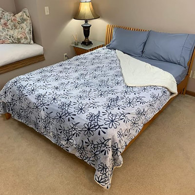 Super Fuzzy, Soft, And Cozy Queen Blanket