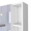 Armoire en bois polyvalente avec beaucoup de rangement et tablettes réglables pour une vie organisée