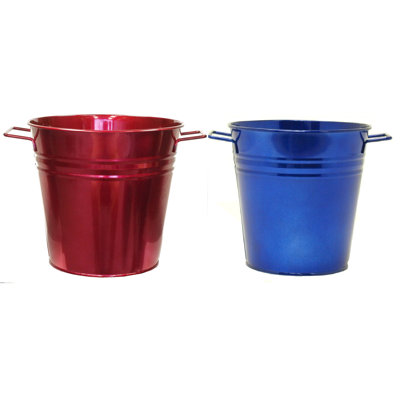 Maynard Metal Pot Planter