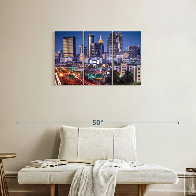 Nicci Atlanta Evening Rush, 20" H x 33" W