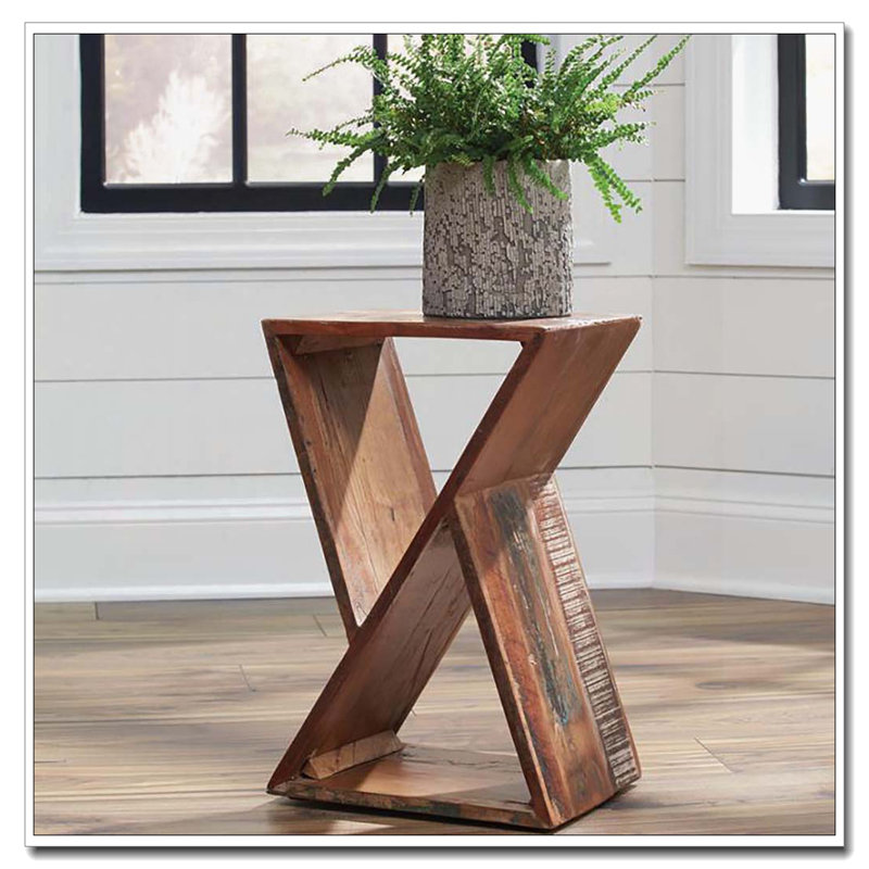 Natural Accent Table