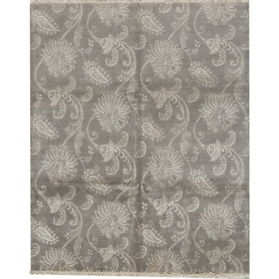Chantel Floral Area Rug in Gray