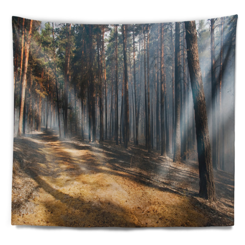 Feu en forêt avec tapisserie flamme et fumée, H 68 po x l 80 po