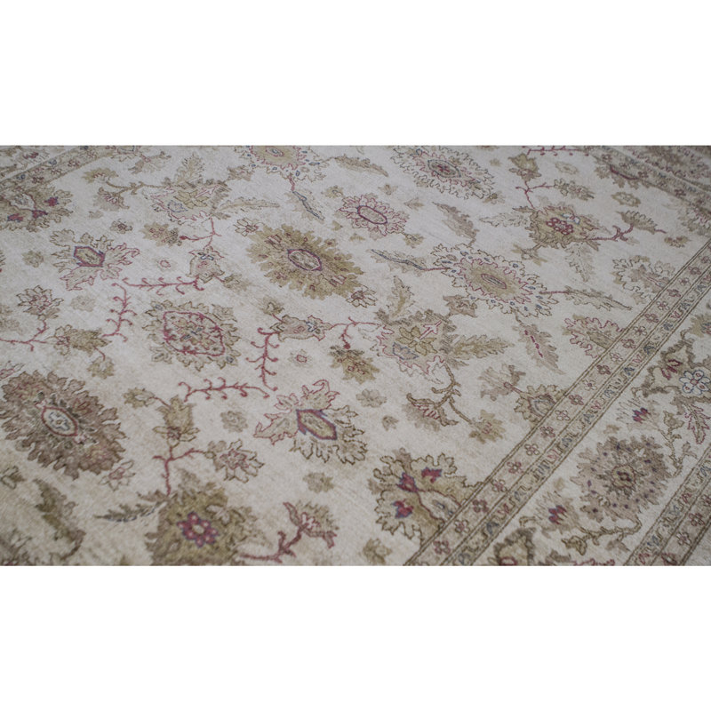 Sultanabad Wool Oriental Area Rug