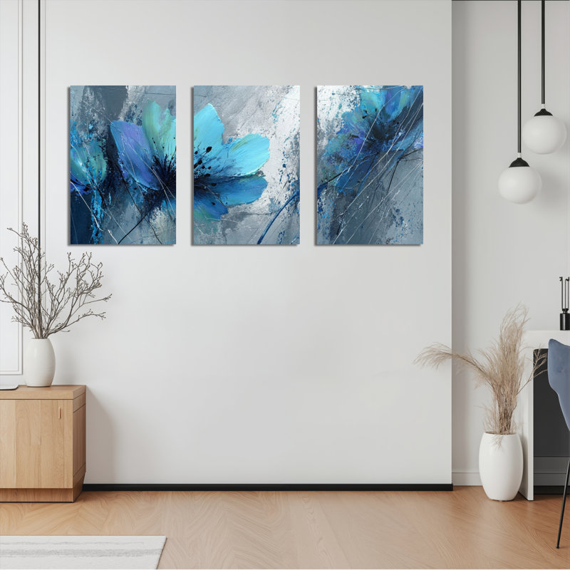 Ensemble de 3 tableaux abstraits floraux bleus sur toile tendue, H 30 po x l 60 po