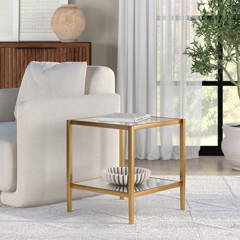 Hera End Table, Gold