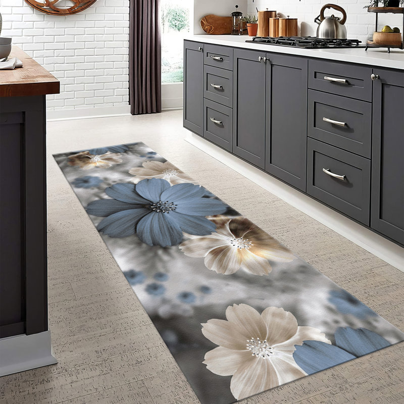 Chic Floral Pattern Area Rug with Soft Pile - Elegant Home Décor Piece for Living Room or Bedroom in Vibrant Multi-Color Theme