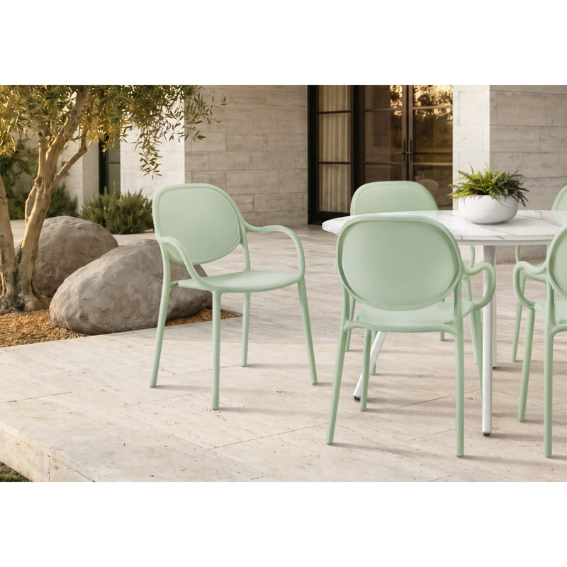 Ensemble de 4 fauteuils de salle à manger empilables modernes et contemporains de 81 cm de hauteur - Chaises de patio blanches