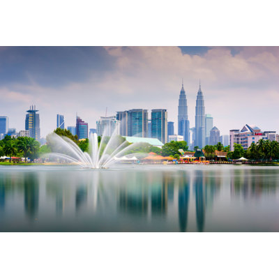 Demetrick Kuala Lumpur Skyline par Seanpavonepoto - Photographie sur toile tendue