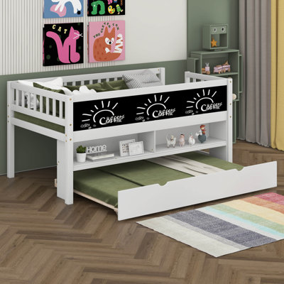 Lit mezzanine simple en bois simple avec tablettes de rangement, tableau noir et lit gigogne, support à lattes de bois, aucun sommier requis