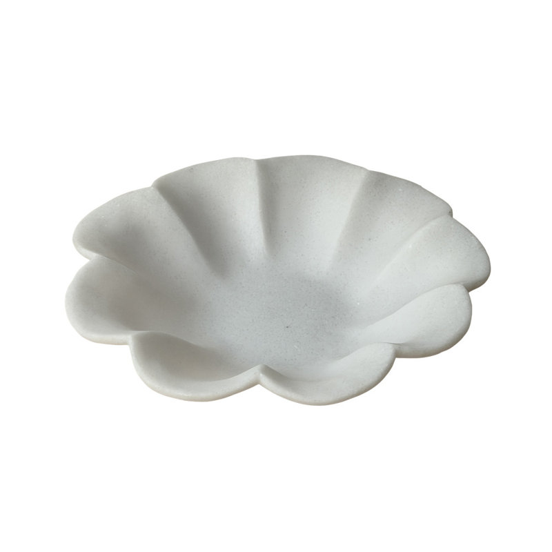 Cole and Grey Polyresin Shell White Large Decorative Bowl