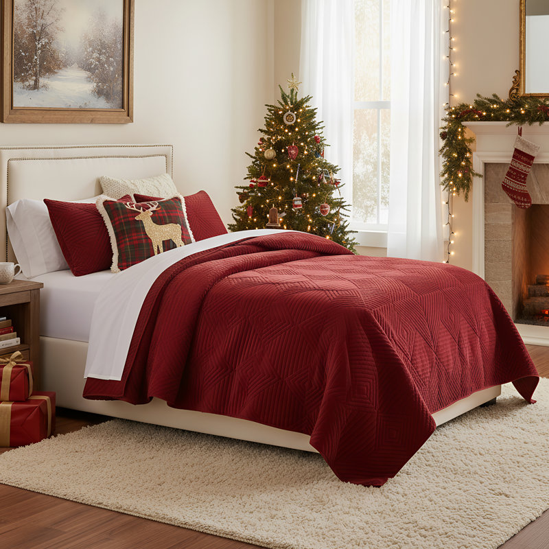 Bann Riviera Velvet Reversible Quilt Set, Queen Quilt + 2 Standard Shams, Red Geometric Shapes