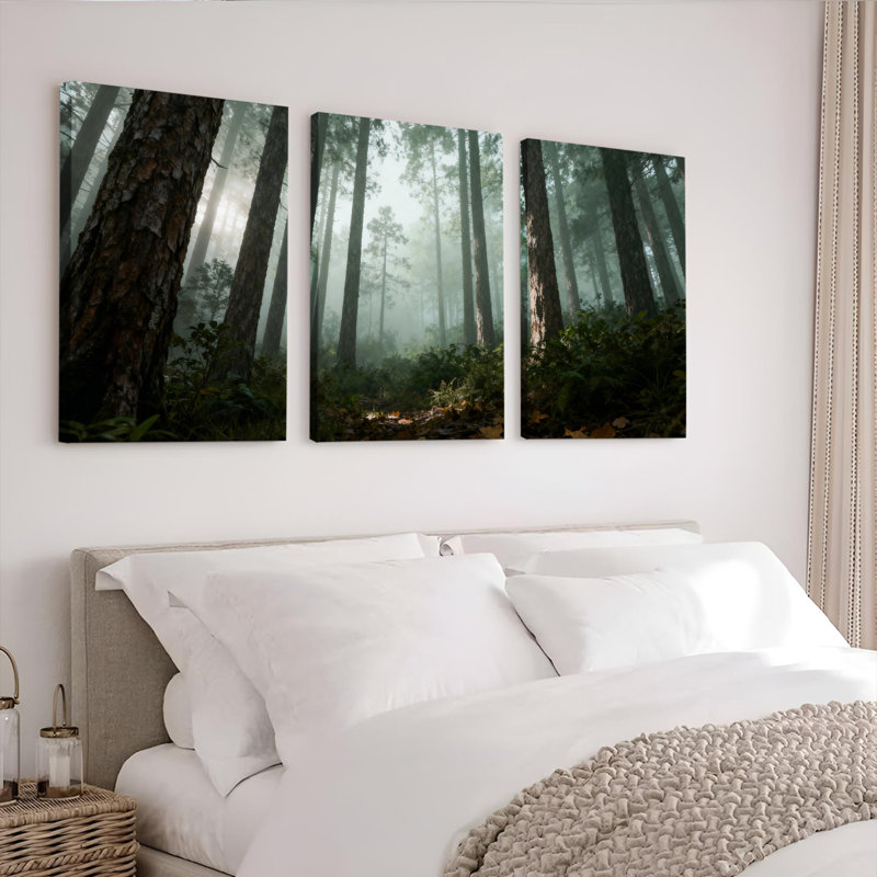 Ensemble de 3 tableaux sur toile représentant un paysage naturel de forêt brumeuse, H 36 po x l 72 po
