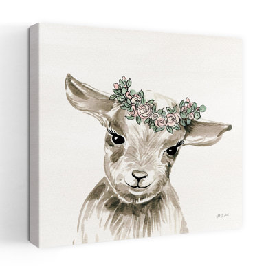Bébé agneau avec couronne, art floral contemporain