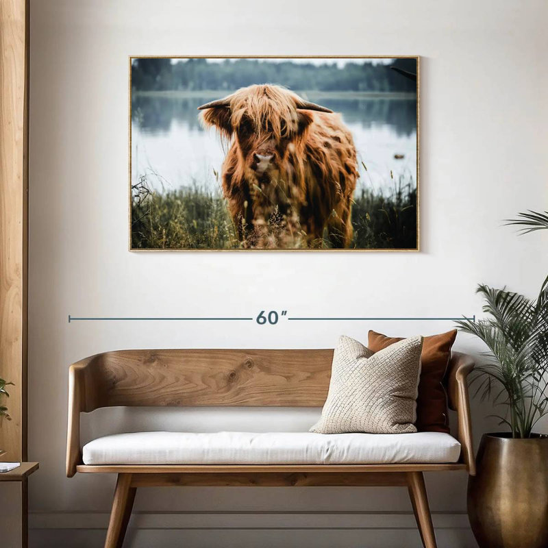 Vache Lakeside Highland, Cadre flottant en bois naturel, 43 po x 29 po