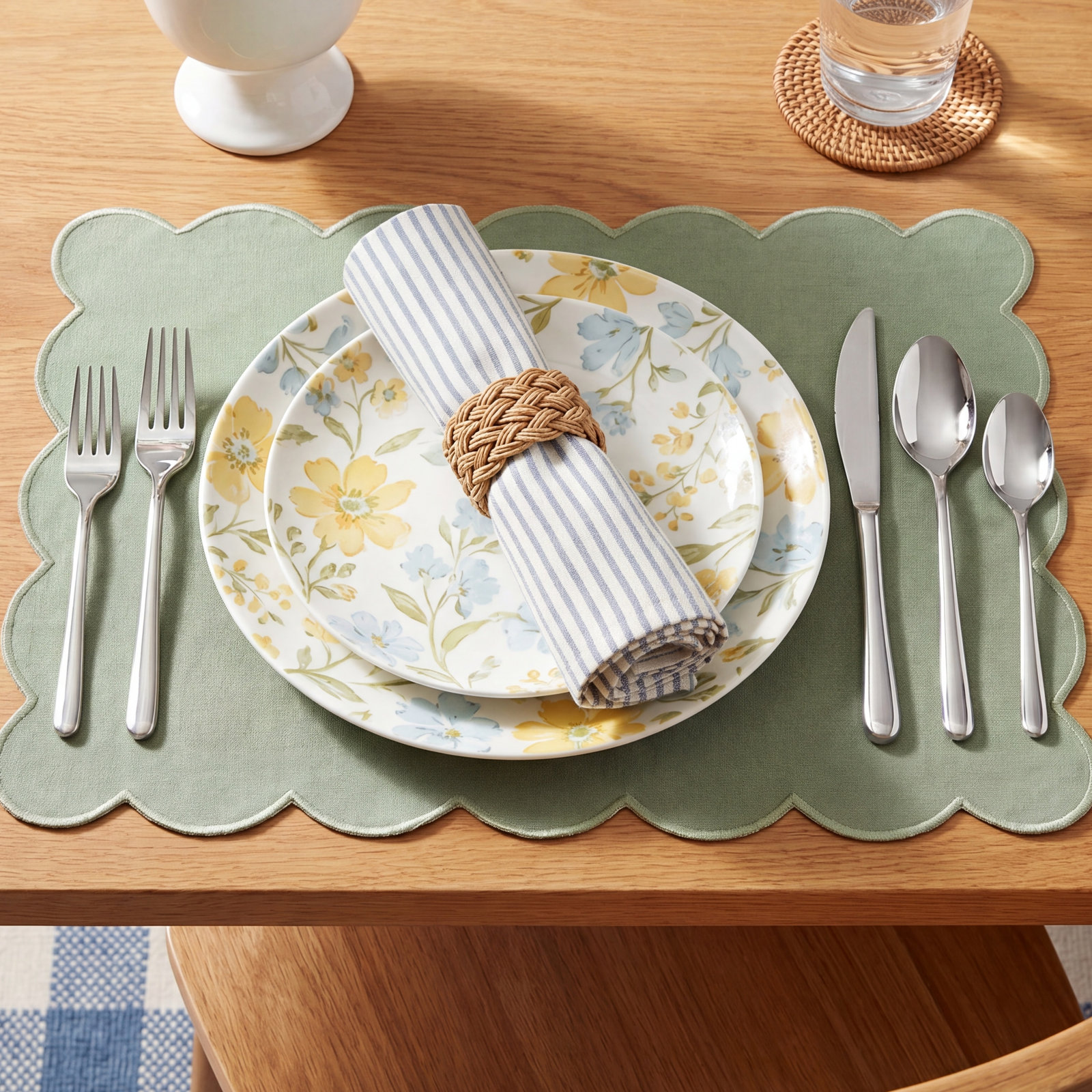 Avron Flatware Set - Service for 4, Silver Mirror