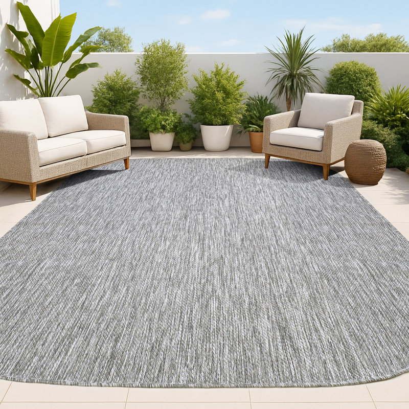 Montalvo Modern Minimalist Radius Corner Solid Gray Indoor/Outdoor Rug, Novelty 6'2" x 9'