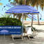 Parasol portatif de 40 ans et plus, système de gestion réglable et inclinable, auvent protégé, 2 crochets pour porte-gobelets, mécanisme de contrôle de la hauteur ventilé à rayures bleues et blanches,