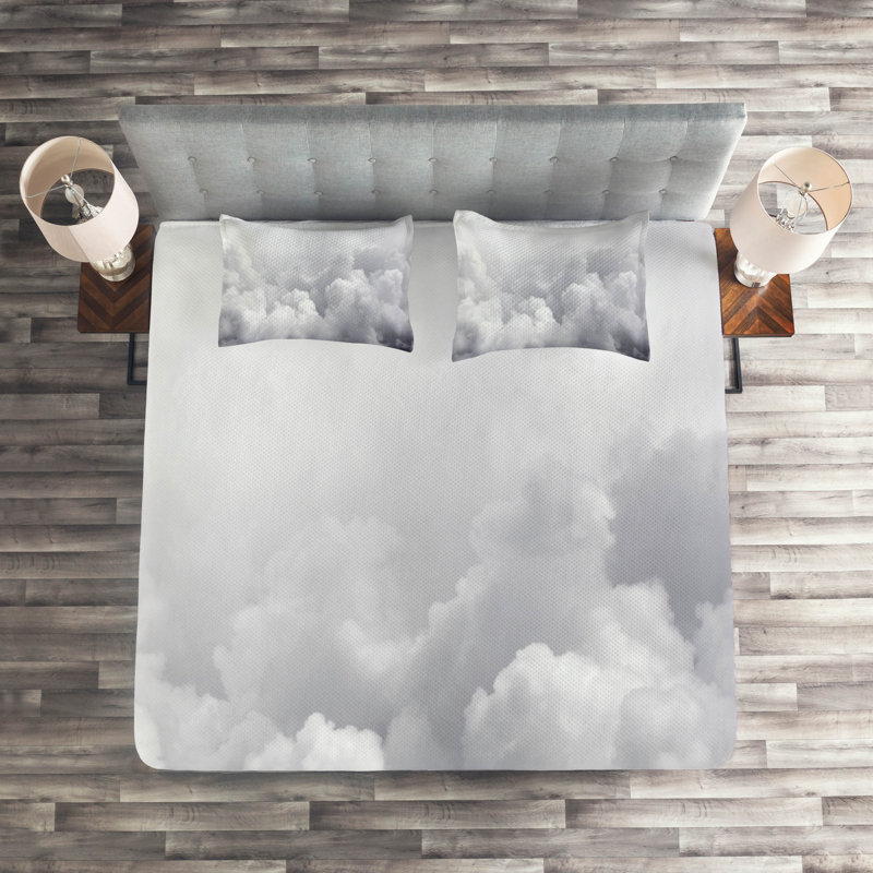 Gray Cloudy Sky Quilted Queen Bedspread Set