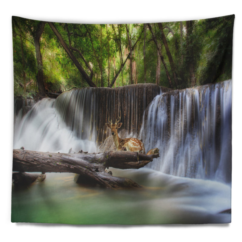Tapisserie abstraite de photo de cascade de huai mae kamin, H 32 po x l 39 po