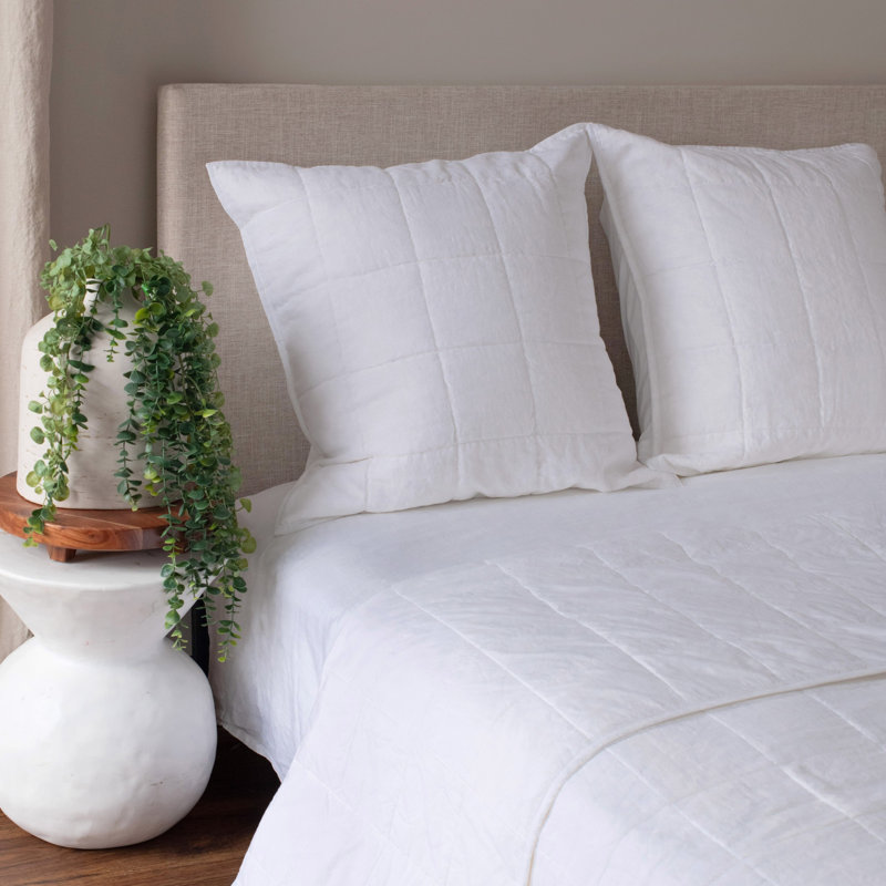 French Linen Box Stitch Quilt, White, Queen Quilt